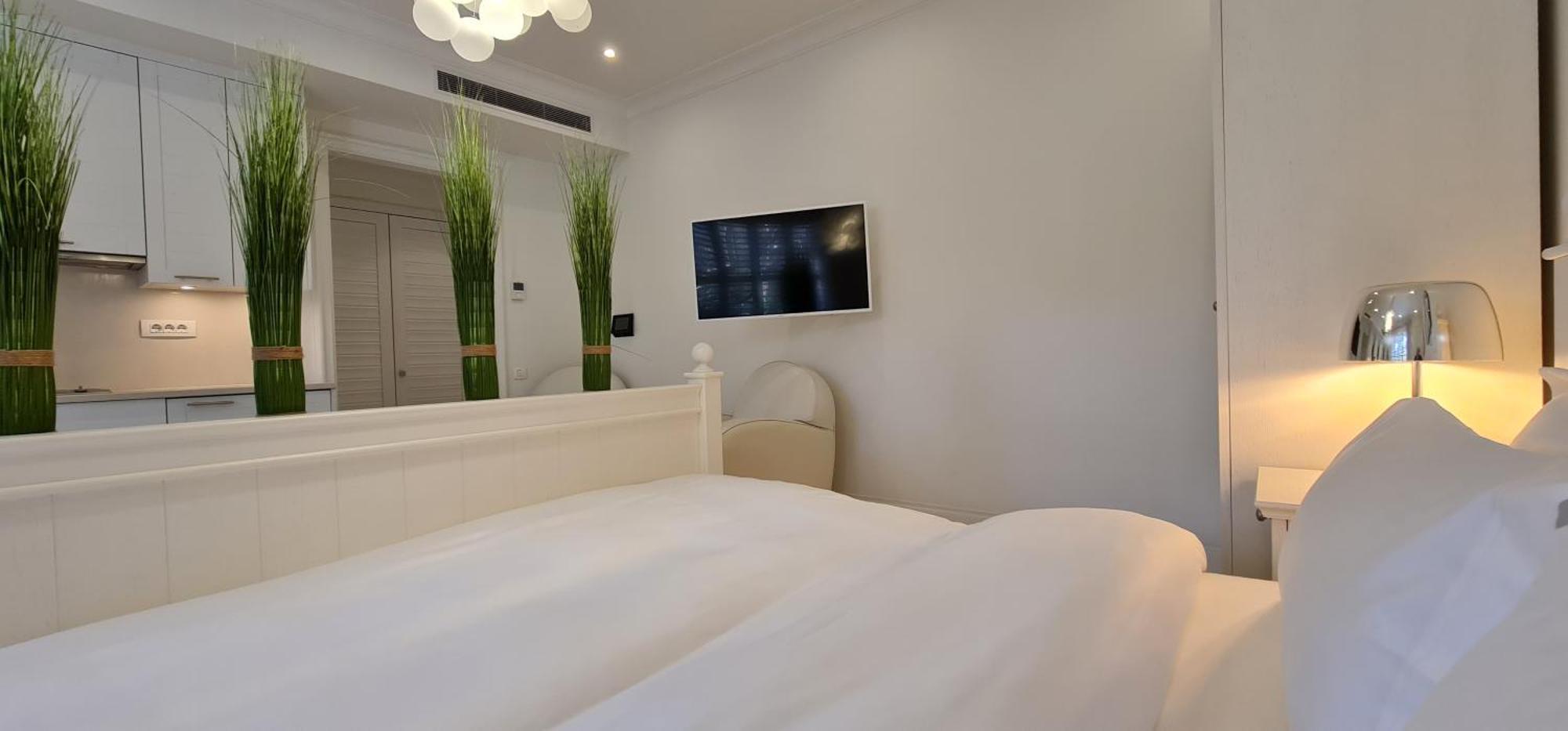 Porto Montenegro Studio Tivat Exteriör bild